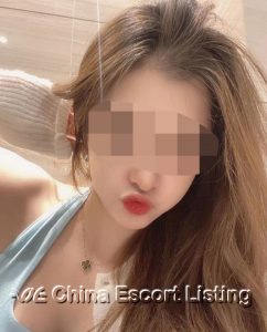 昆明伴游 (Kunming Escort) - 冬萱 (Dōng xuān)