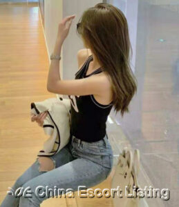 深圳伴游 Shenzhen Escort - 映月 Yìng yuè